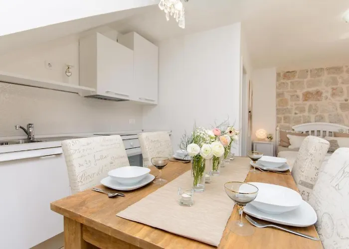 Homestay Magic View *